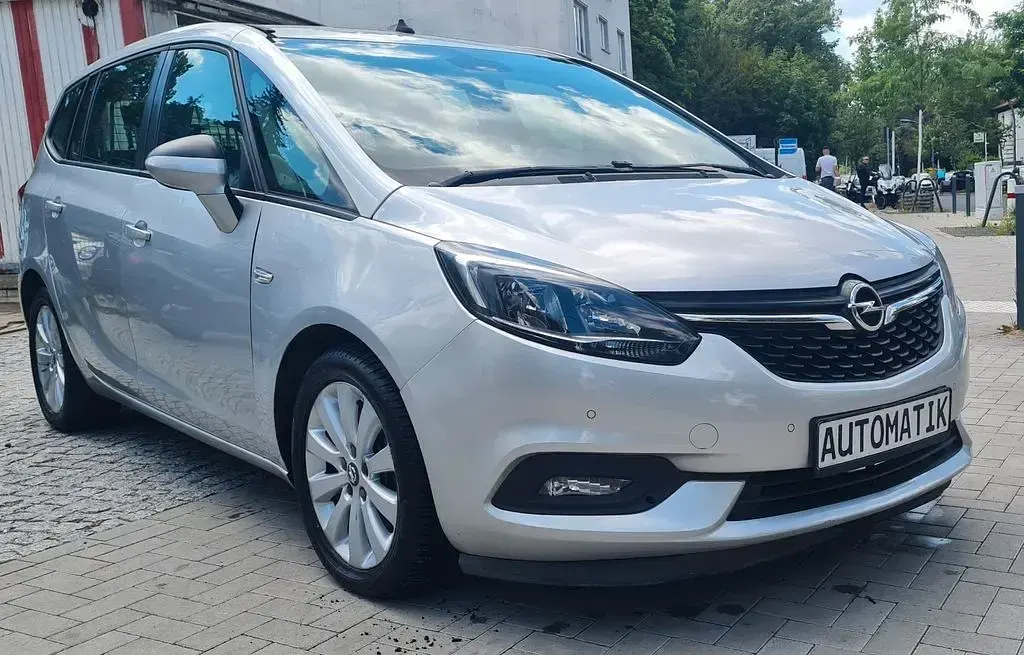Gebraucht Opel Zafira Tourer 136 PS (100 kW) 2018 Silber Van / Kleinbus