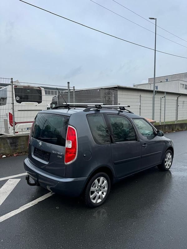 Gebraucht Skoda Roomster 105 PS (77 kW) 2009 Grau Van / Kleinbus