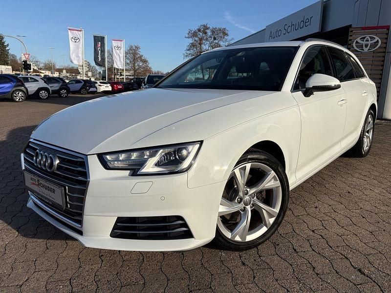 Weiß Gebraucht 2018 Audi A4 Sport Kombi | 15.990 € (Fairer Preis) - Bild 1/4