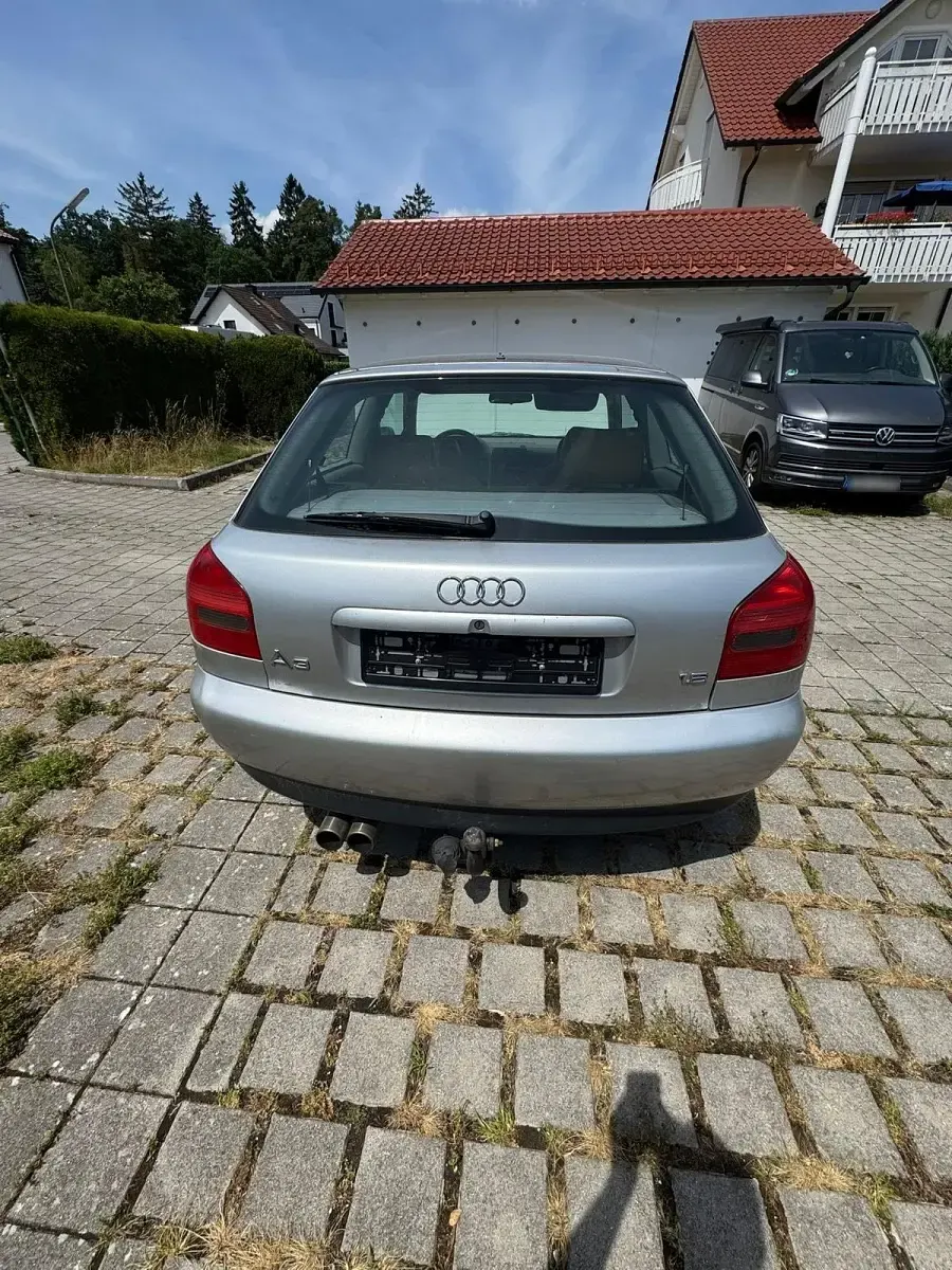 Gebraucht Audi A3 Sport 101 PS (74 kW) 2000 Silber Kleinwagen