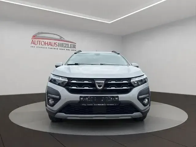 Gebraucht Dacia Jogger Extreme 110 PS (80 kW) 2022 Grau Van / Kleinbus