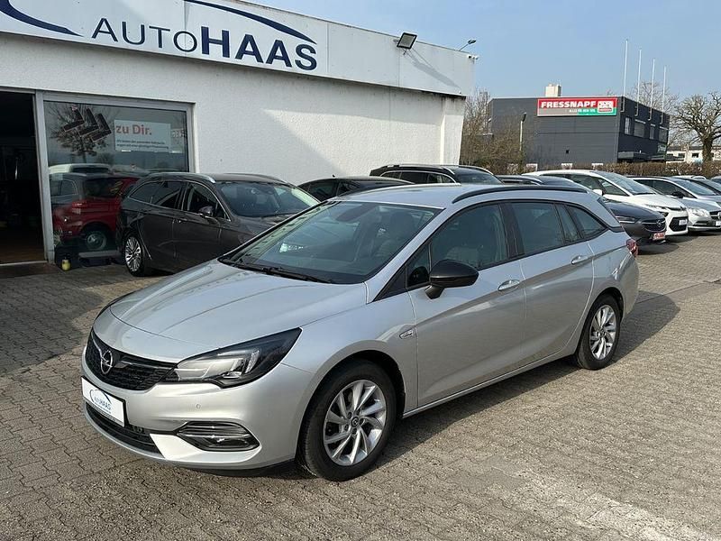 Gebraucht Opel Astra Business 122 PS (89 kW) 2021 Silber Kombi