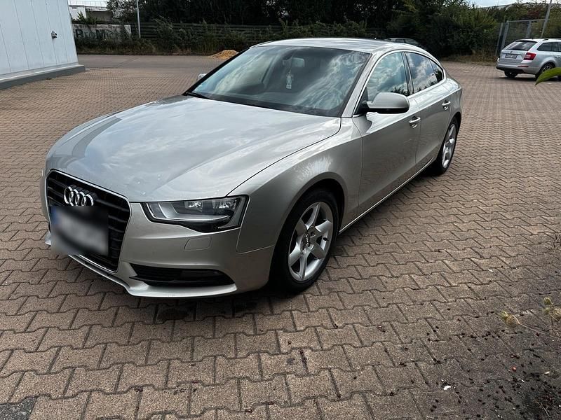 Gelb Gebraucht 2012 Audi A5 Coupé | 10.500 € (Fairer Preis) - Bild 1/4