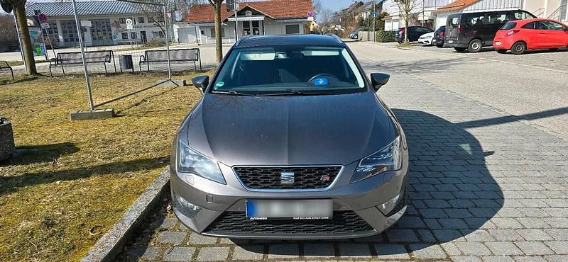 Gebraucht Seat Leon FR 150 PS (110 kW) 2015 Grau Kombi