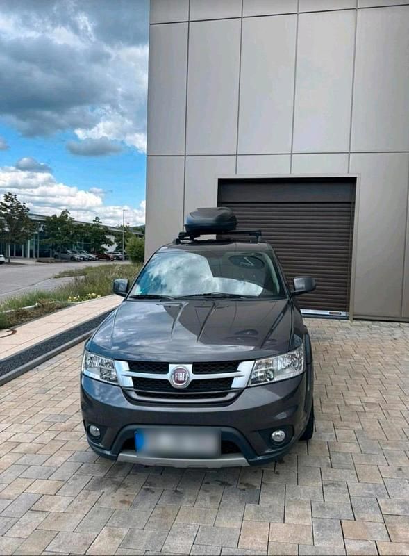 Gebraucht Fiat Freemont 170 PS (125 kW) 2015 Grau SUV