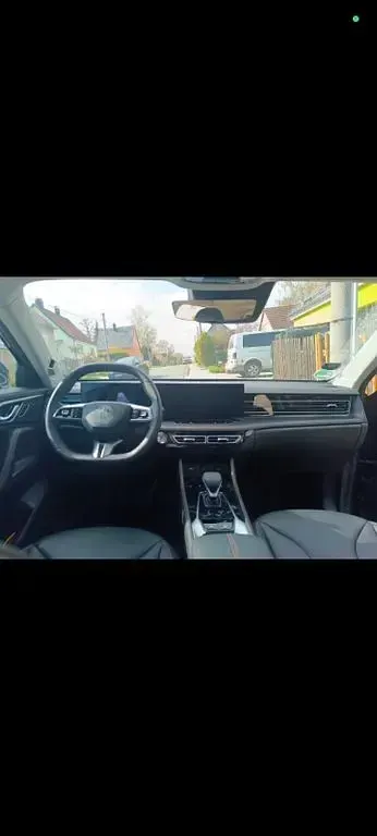 Używany MG HS Luxury 170 KM (125 kW) 2025 Czarny SUV