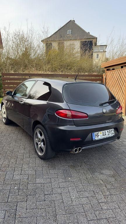 Gebraucht Alfa Romeo 147 120 PS (88 kW) 2007 Andere farben Kleinwagen