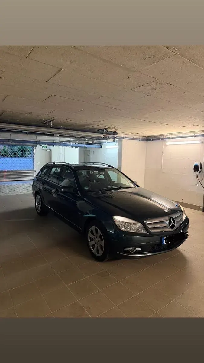 Gebraucht Mercedes C180 156 PS (114 kW) 2009 Limousine