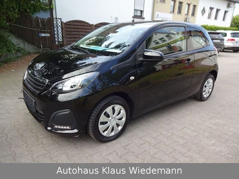 Gebraucht Peugeot 108 Active 69 PS (50 kW) 2017 Schwarz Kleinwagen