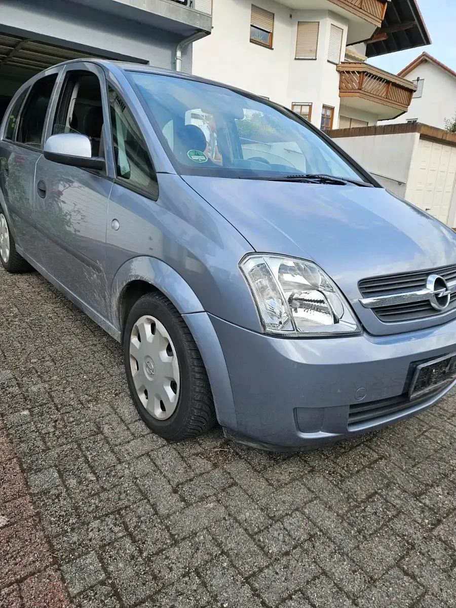 Gebraucht Opel Meriva 101 PS (74 kW) 2004 Andere farben Van / Kleinbus