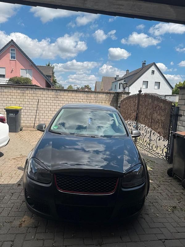 Schwarz Gebraucht 2008 VW Golf V Kleinwagen | 2.000 € (Superpreis) - Bild 1/4