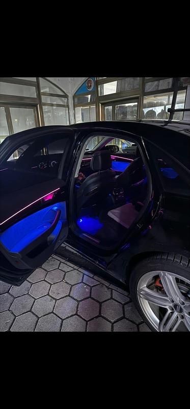 Gebraucht Audi A8 Ambiente 385 PS (283 kW) 2013 Schwarz Limousine