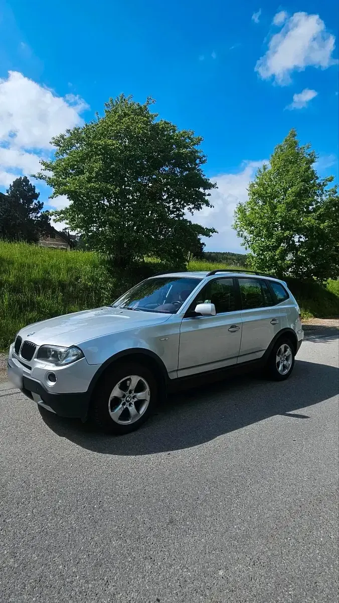 Gebraucht BMW X3 143 PS (105 kW) 2008 Silber SUV