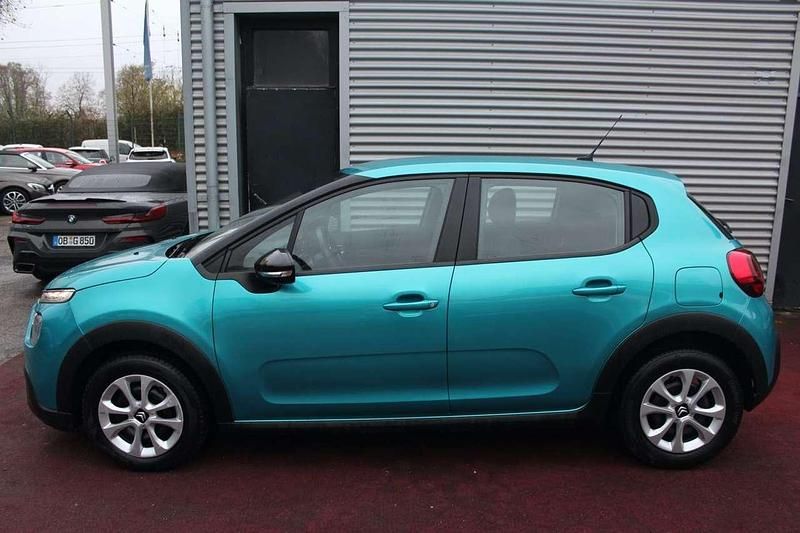 Gebraucht Citroën C3 Feel 82 PS (60 kW) 2022 Grün Kleinwagen