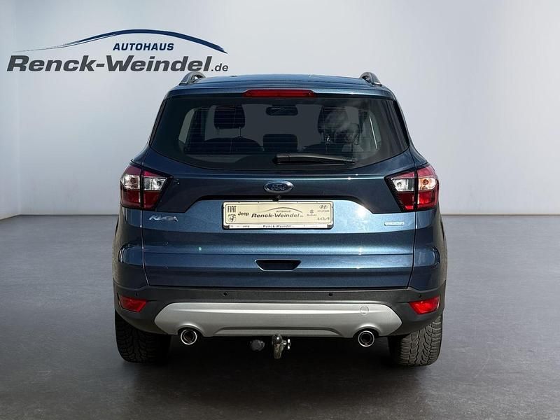 Gebraucht Ford Kuga Cool & Connect 150 PS (110 kW) 2019 Blau SUV