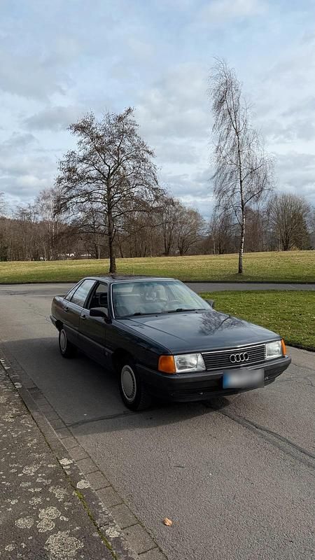 Gebraucht Audi 100 90 PS (66 kW) 1987 Blau Limousine