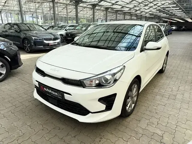 Gebraucht Kia Rio Vision 84 PS (61 kW) 2023 Weiß Kleinwagen