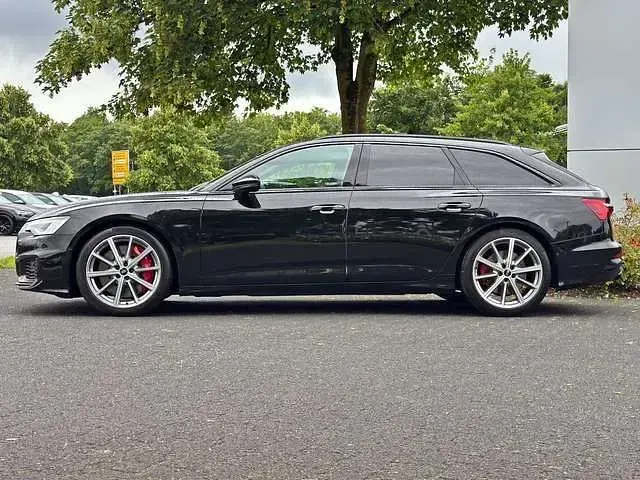 Gebraucht Audi S6 Ambiente 344 PS (253 kW) 2022 Schwarz Kombi