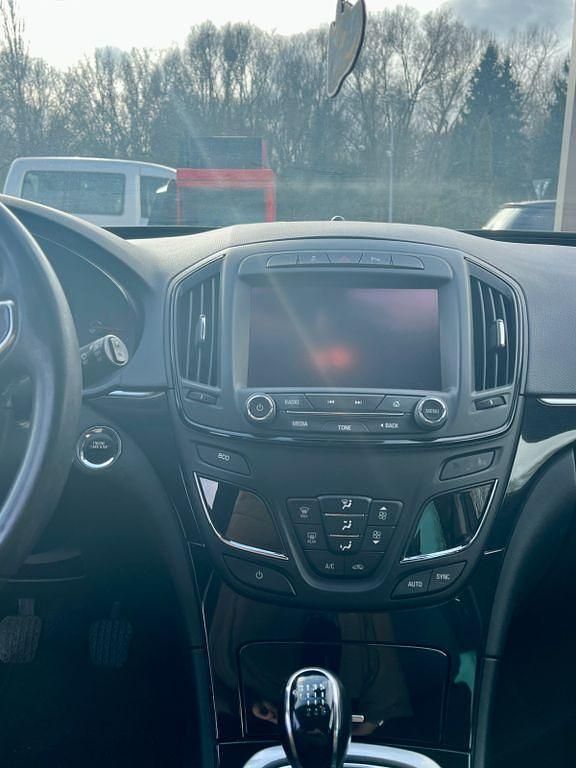 Gebraucht Opel Insignia Eco 170 PS (125 kW) 2014 Schwarz Kombi