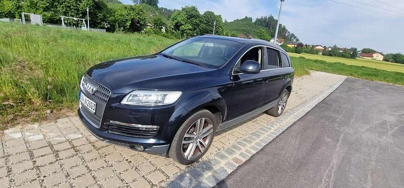 Blau Gebraucht 2008 Audi Q7 Exclusive SUV | 7.000 € - Bild 1/4