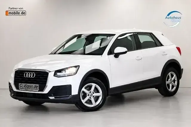 Gebraucht Audi Q2 Design 150 PS (110 kW) 2017 Weiß SUV