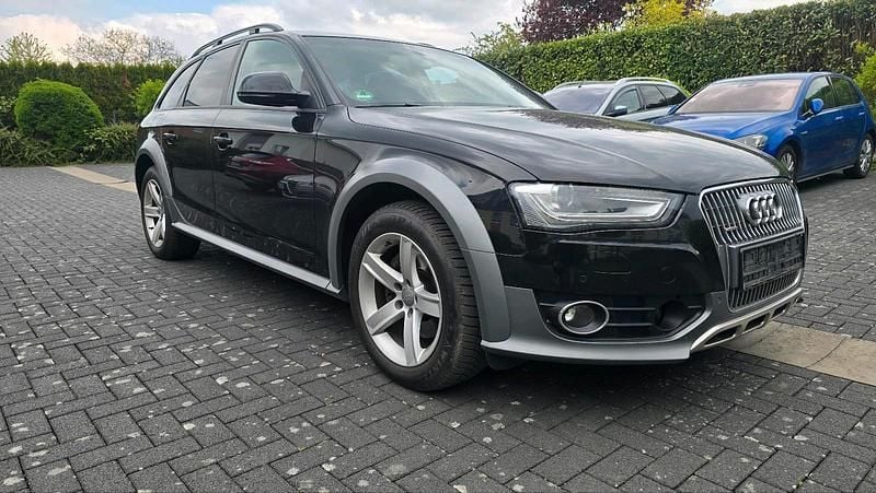 Second-hand Audi A4 245 CP (180 kW) 2012 Negru Break