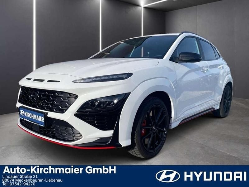 Weiß Gebraucht 2023 Hyundai Kona N Performance SUV | 28.480 € (Fairer Preis) - Bild 1/4