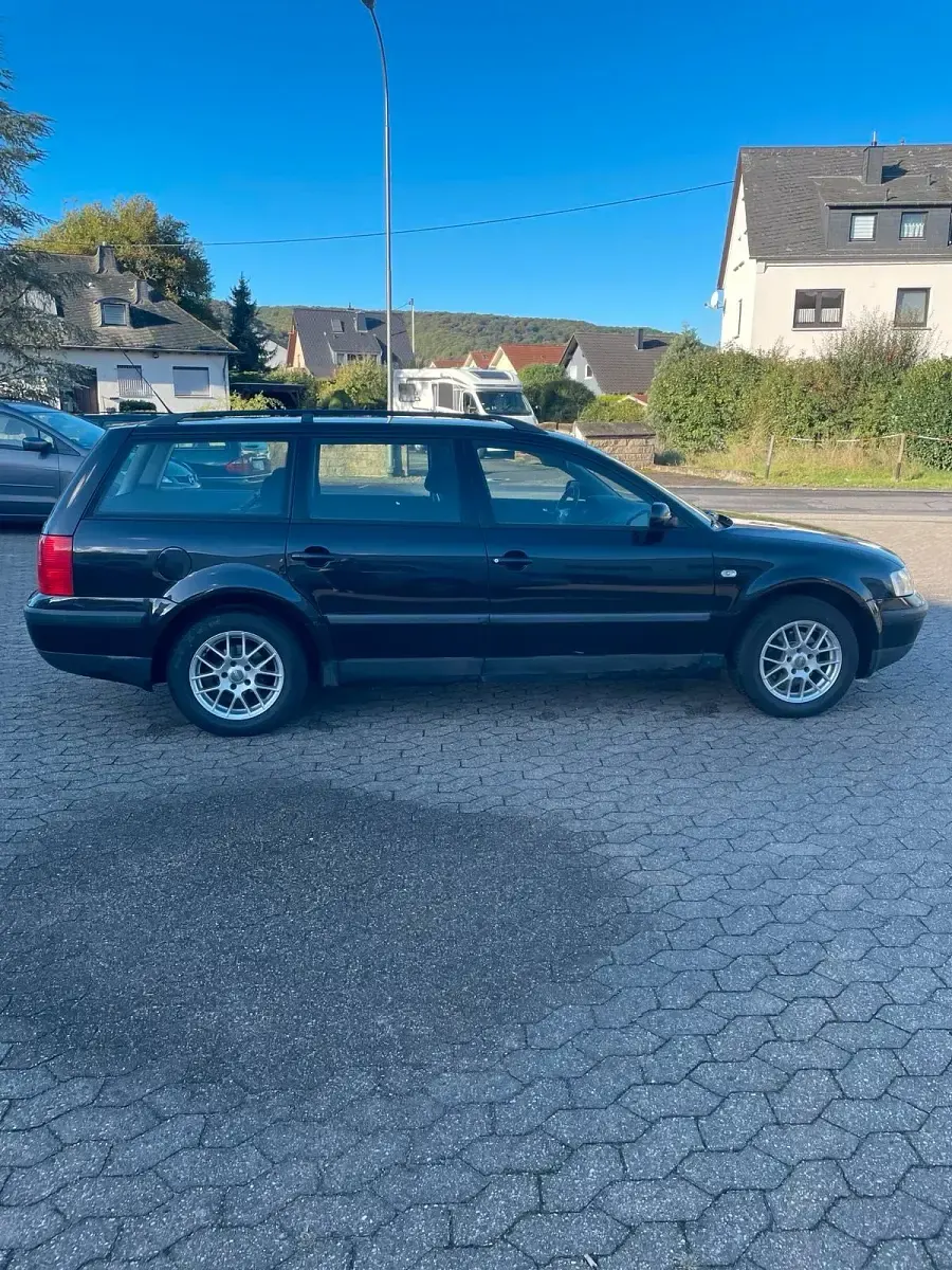 Brugt VW Passat 101 HK (74 kW) 2000 Sort Stationcar
