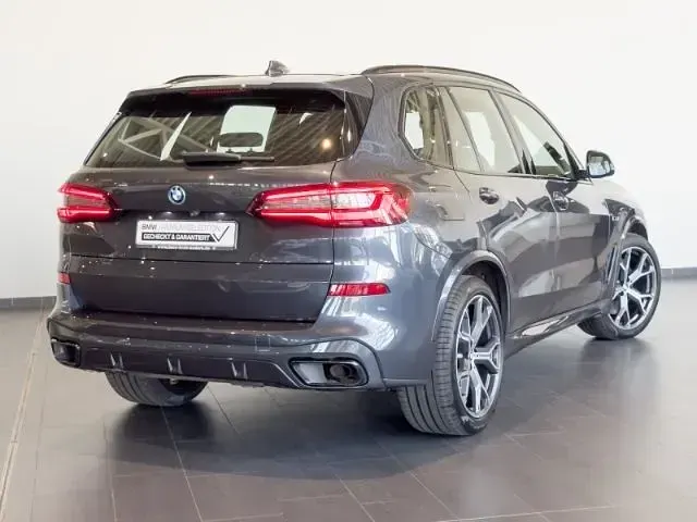 Gebraucht BMW X5 M Sport 394 PS (289 kW) 2022 Grau SUV