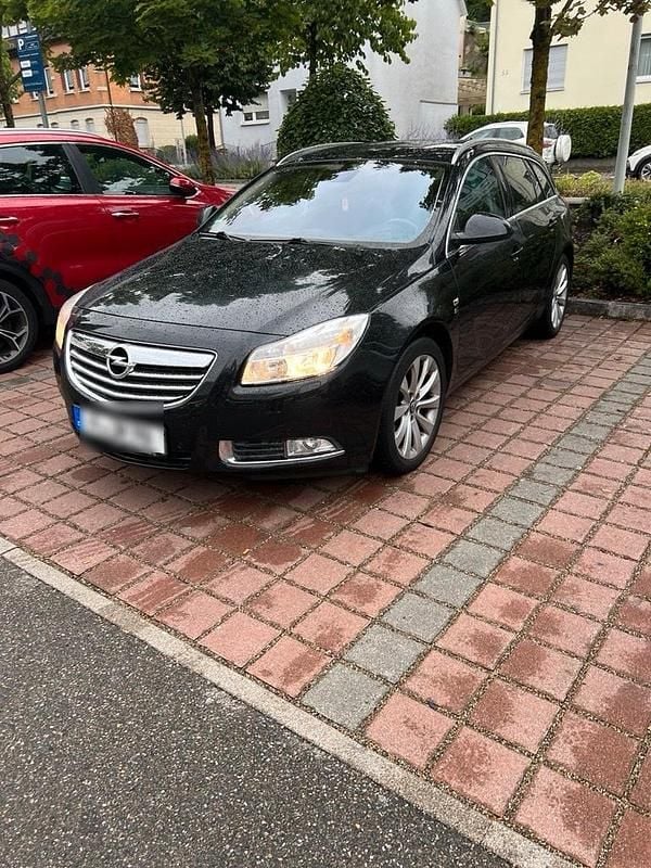 Schwarz Gebraucht 2013 Opel Insignia Kombi | 6.150 € (Fairer Preis) - Bild 1/4