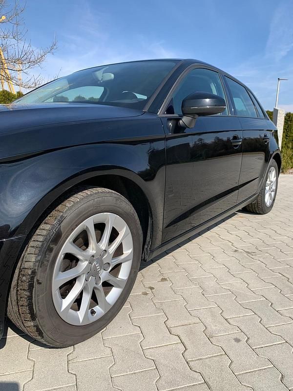 Gebraucht Audi A3 122 PS (89 kW) 2015 Schwarz Limousine