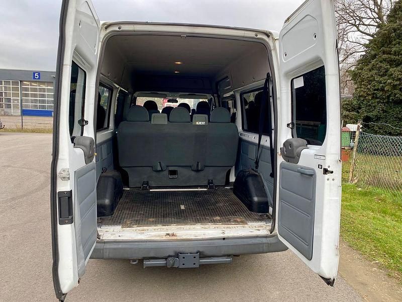 Gebraucht Ford Transit Trend 116 PS (85 kW) 2012 Weiß Van / Kleinbus