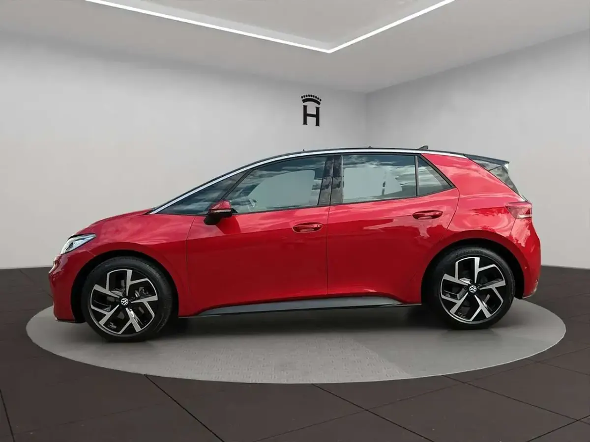 Gebraucht VW ID.3 IQ Drive 150 kW (204 PS) 2024 Rot Kleinwagen