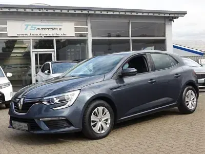 Gebraucht Renault Mégane IV Life 101 PS (74 kW) 2017