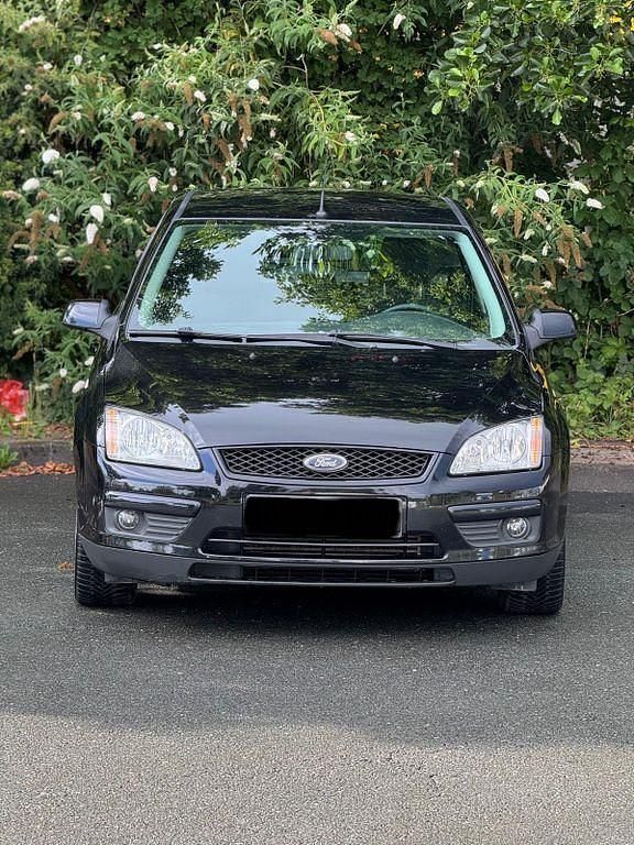 Schwarz Gebraucht 2007 Ford Focus Style Limousine | 4.350 € (Teuer) - Bild 1/4