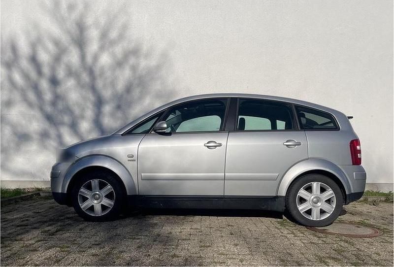 Gebraucht Audi A2 75 PS (55 kW) 2001 Silber Kleinwagen