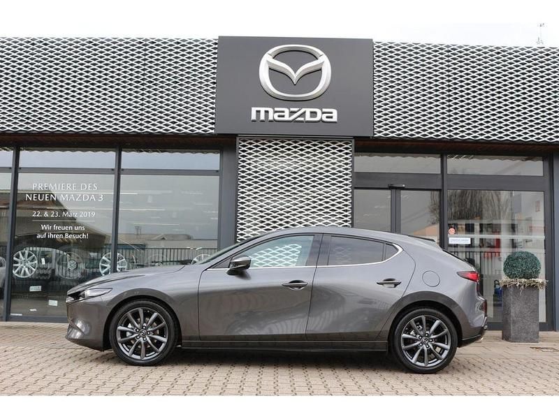 Neu Mazda 3 Exclusive-Line 140 PS (102 kW) 2025 Grau Limousine