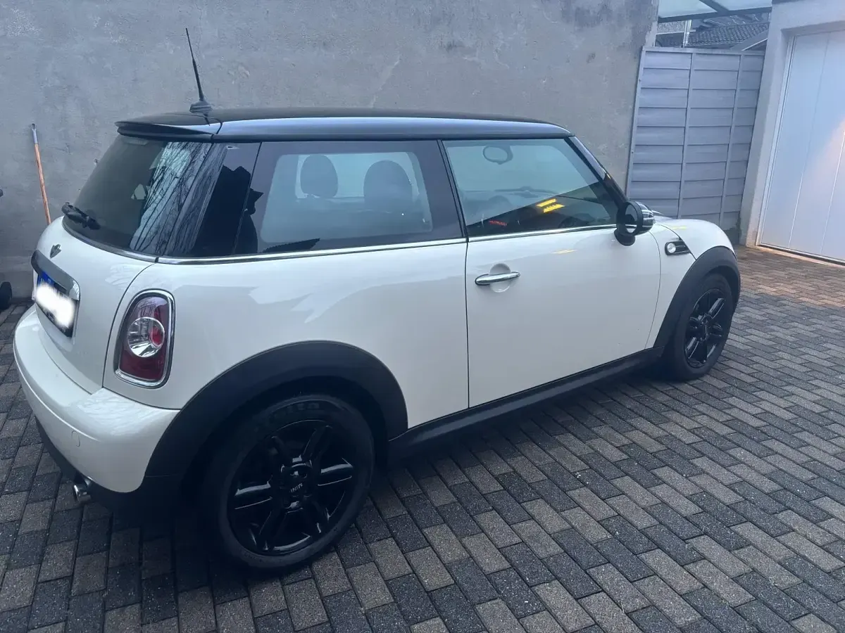 Brugt Mini Cooper 2011 Beige Hatchback