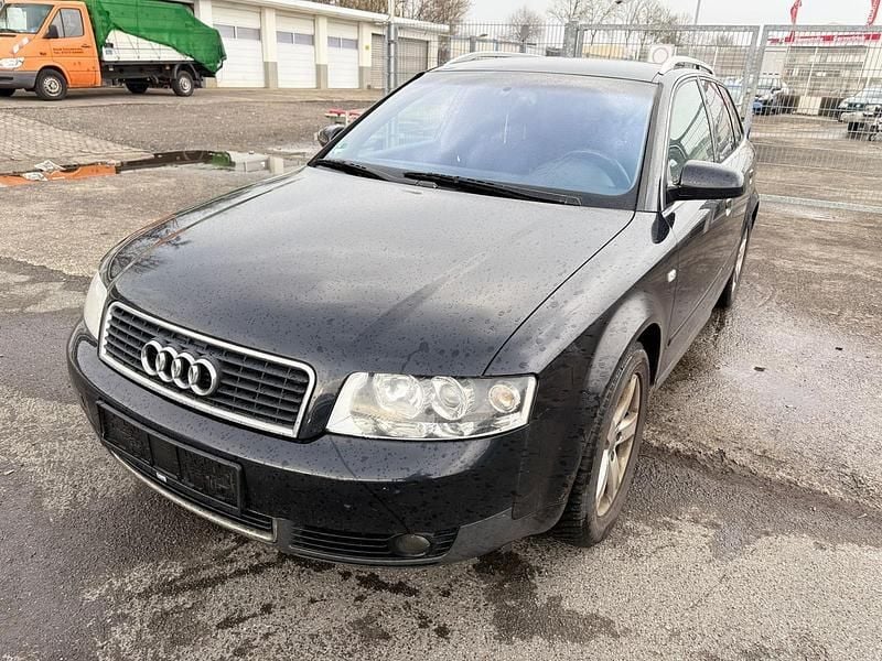 Schwarz Gebraucht 2003 Audi A4 Kombi | 490 € (Superpreis) - Bild 1/4