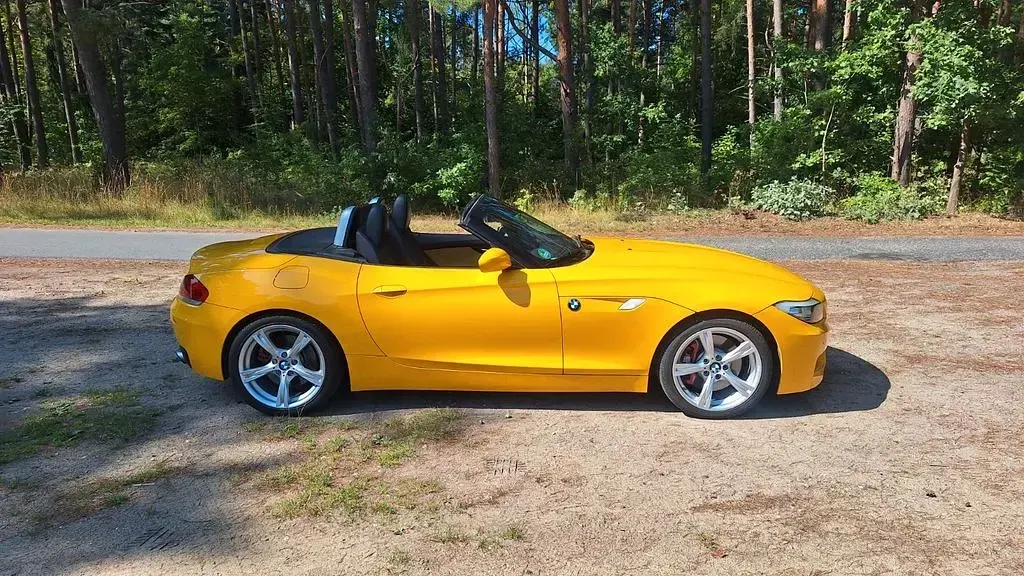 Gebraucht BMW Z4 Performance 306 PS (225 kW) 2011 Gelb Cabrio