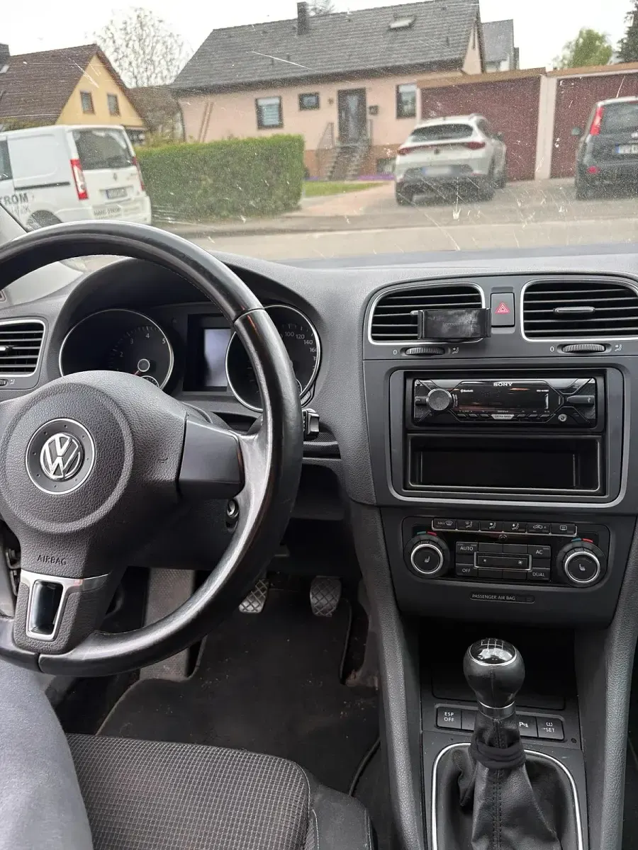 Gebraucht VW Golf VI 122 PS (89 kW) 2008 Silber Kleinwagen