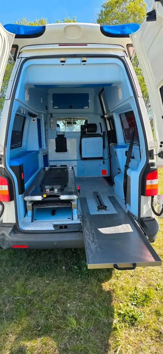 Second-hand VW T5 130 CP (95 kW) 2009 Alb Van