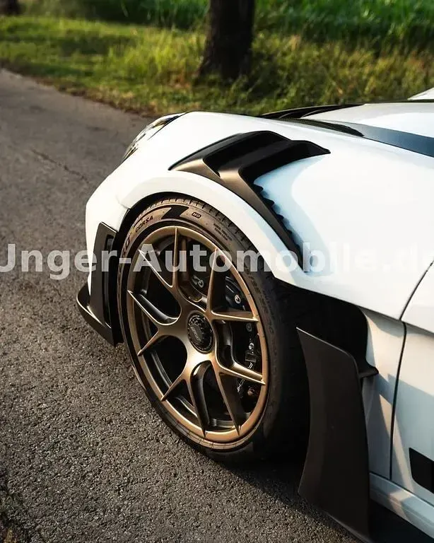 Gebraucht Porsche 911 GT3 RS 525 PS (386 kW) 2023 Pure white/weiss Coupé