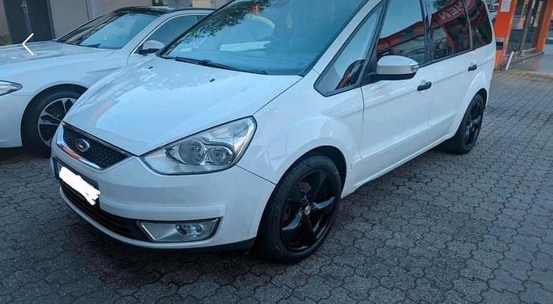 Weiß Gebraucht 2006 Ford Galaxy Van / Kleinbus | 3.650 € (Fairer Preis) - Bild 1/4