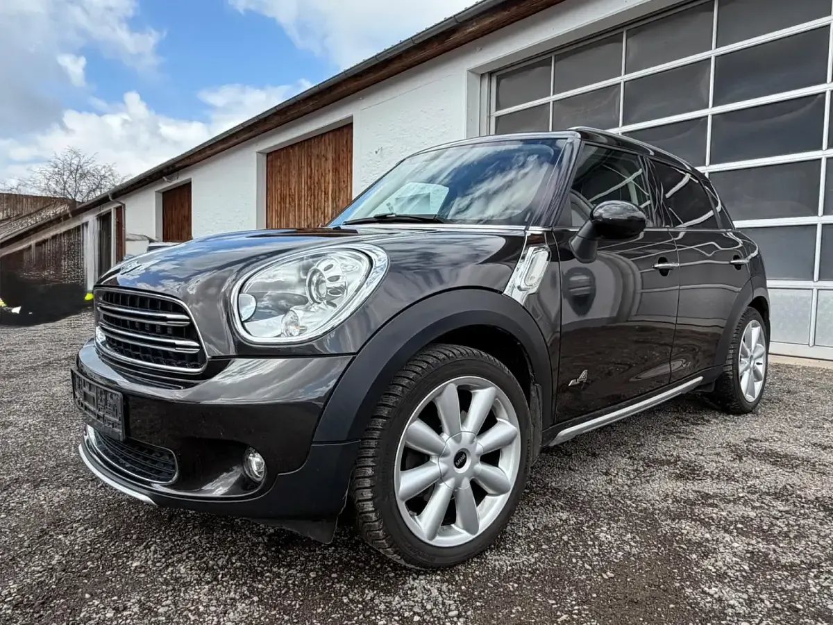 Gebraucht Mini Cooper D Countryman 112 PS (82 kW) 2016 Braun SUV