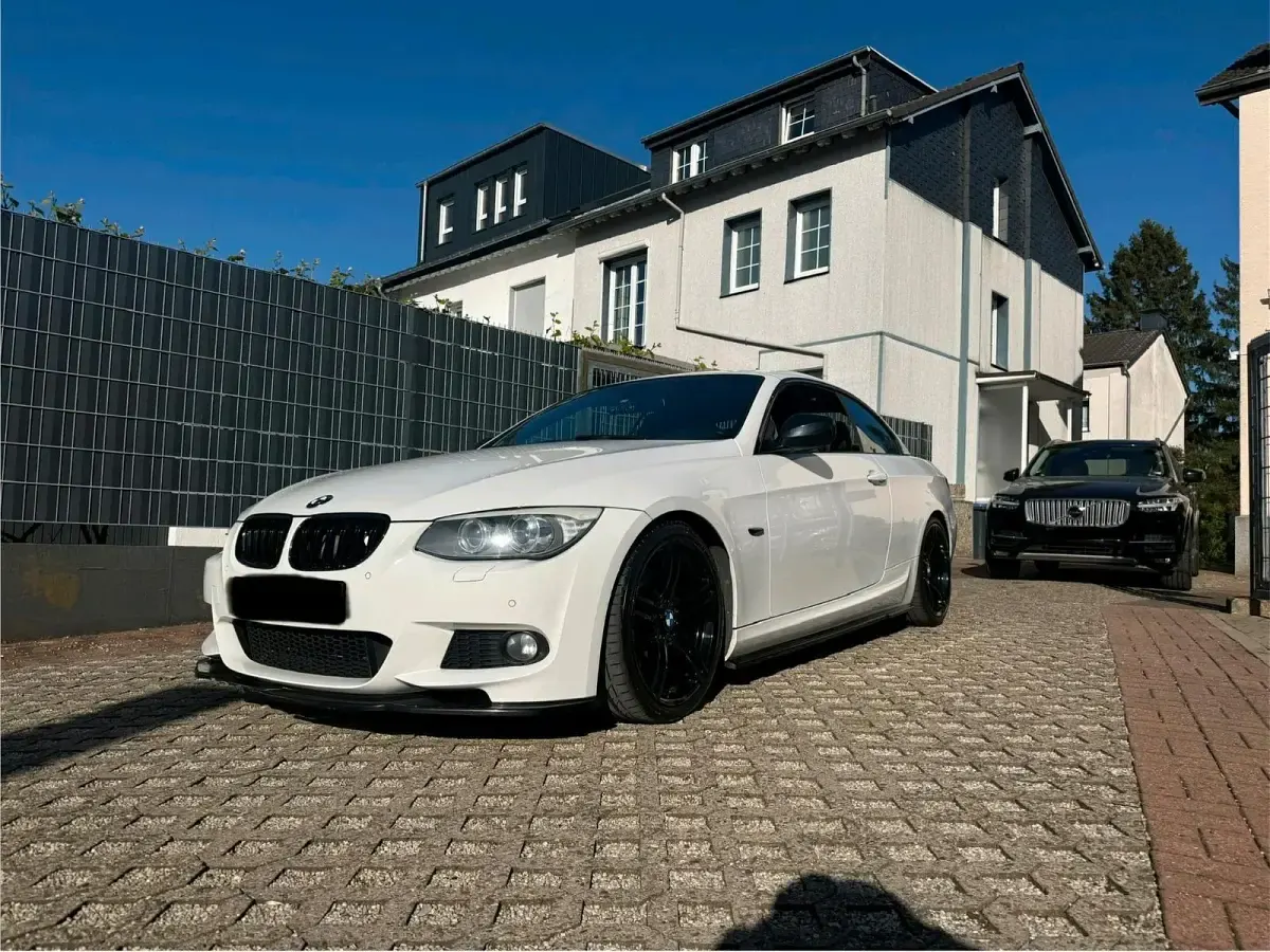 Gebraucht BMW 330 Cabriolet Performance 245 PS (180 kW) 2013 Weiß Cabrio