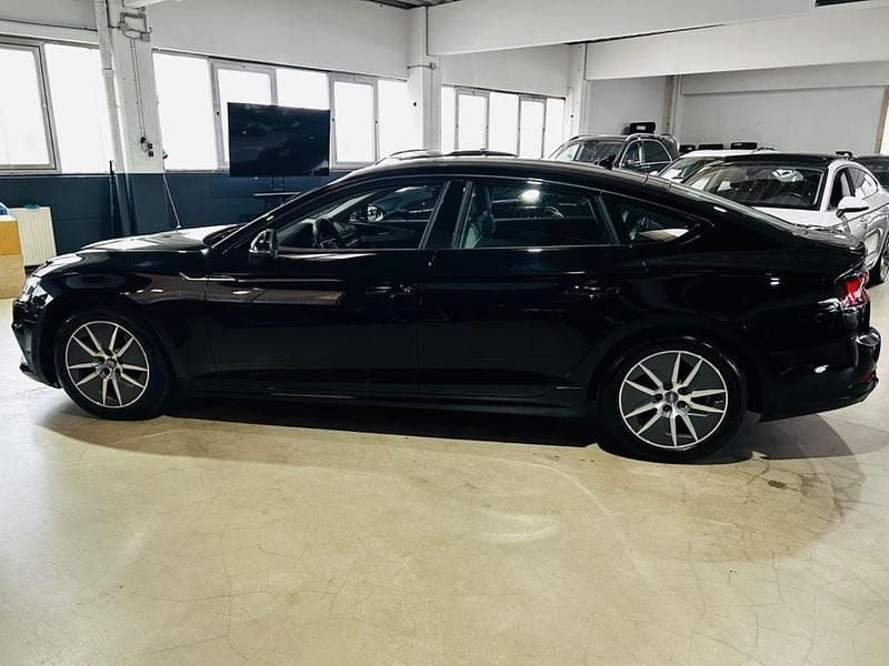 Gebraucht Audi A5 Sportback Performance 190 PS (139 kW) 2019 Brillantschwarz Kleinwagen