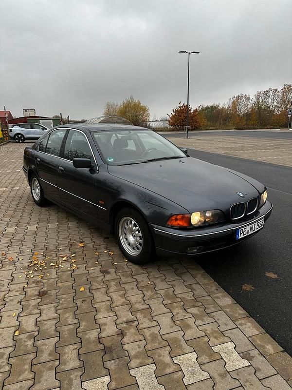 Gebraucht 1997 BMW 528 Limousine | 3.999 € (Guter Preis) - Bild 1/4
