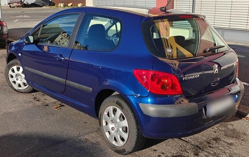 Gebraucht Peugeot 307 109 PS (80 kW) 2002 Blau Limousine