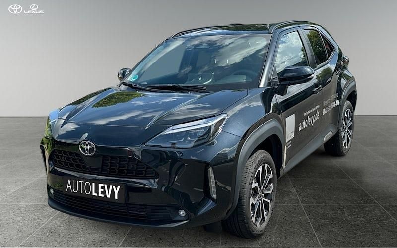 Gebraucht Toyota Yaris Cross 130 PS (95 kW) 2025 Schwarz SUV